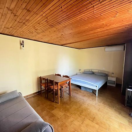 קופר Apartma Korelc מראה חיצוני תמונה