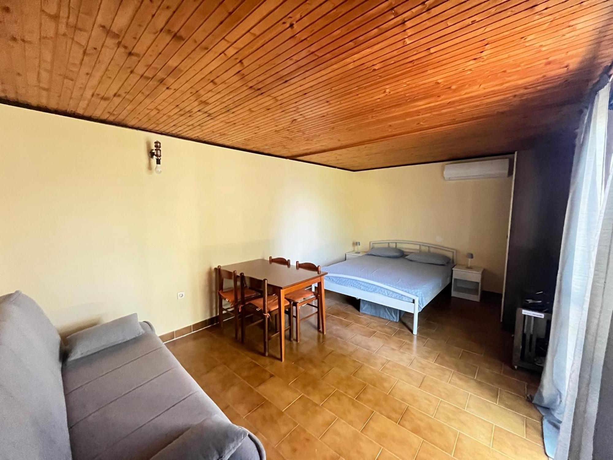 קופר Apartma Korelc מראה חיצוני תמונה